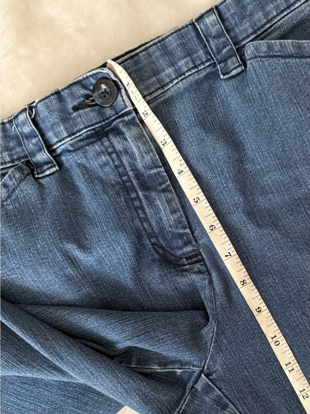 L.L.Bean Classic Fit Straight-Leg Stretch Denim Jeans Blue Size 8 Reg - Picture 8 of 10